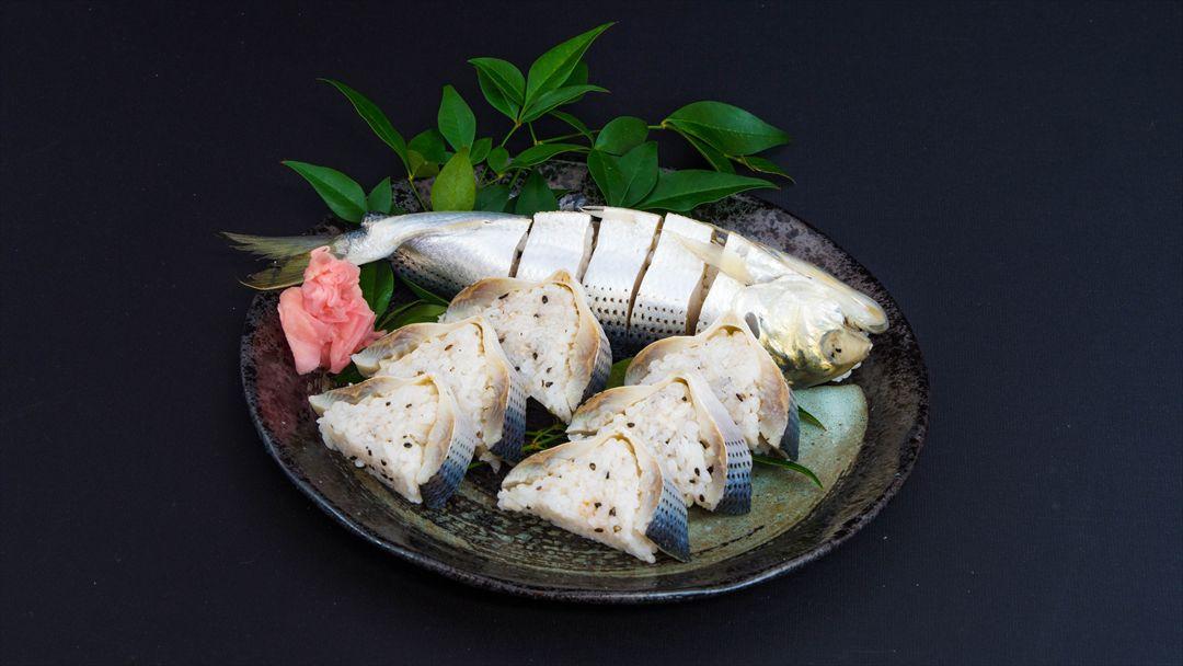 斑鰶鱼圆寿司